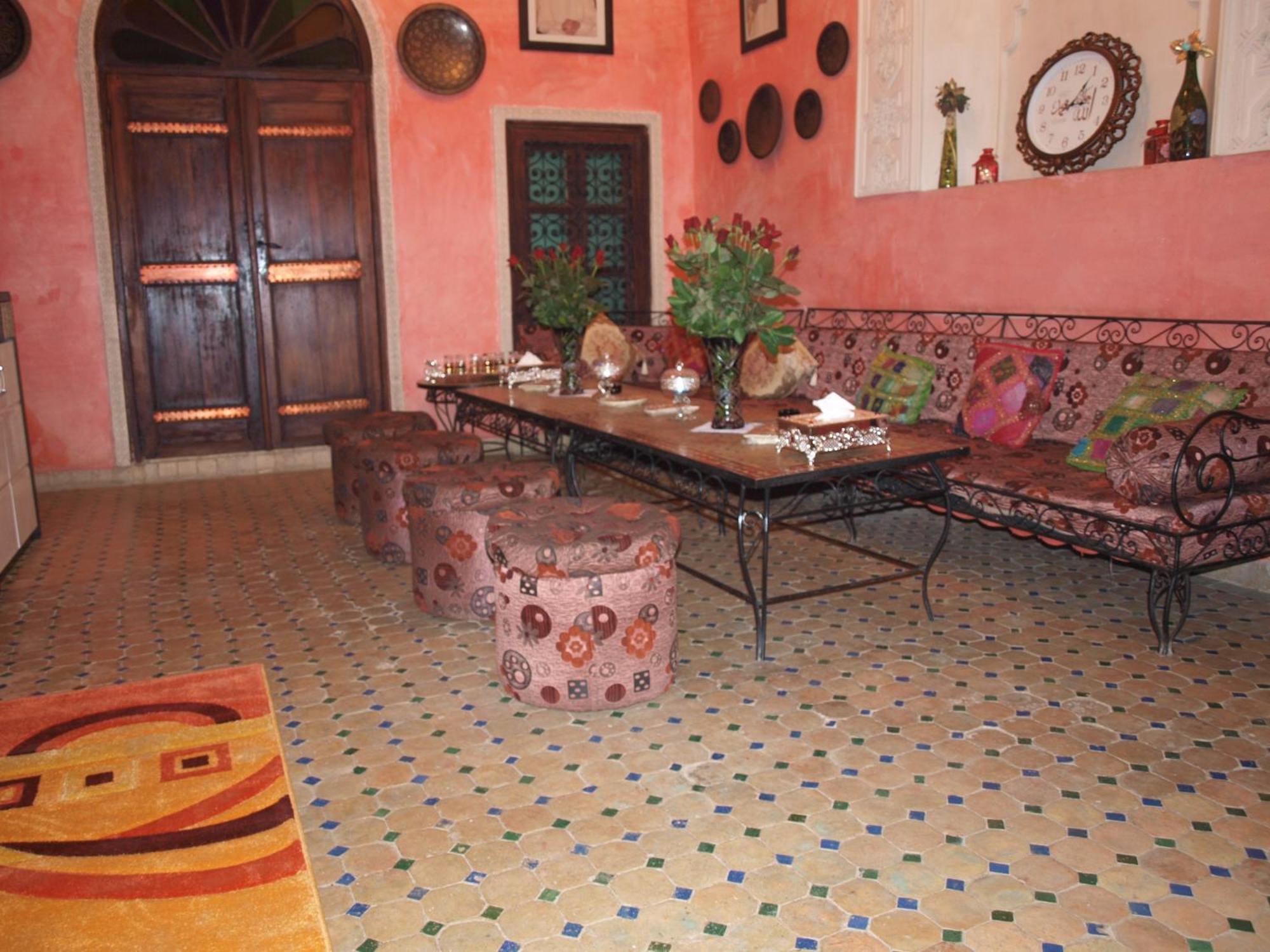 Riad Anass Al Ouali Fez Bagian luar foto