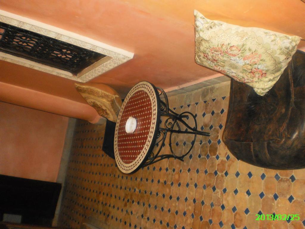 Riad Anass Al Ouali Fez Bagian luar foto