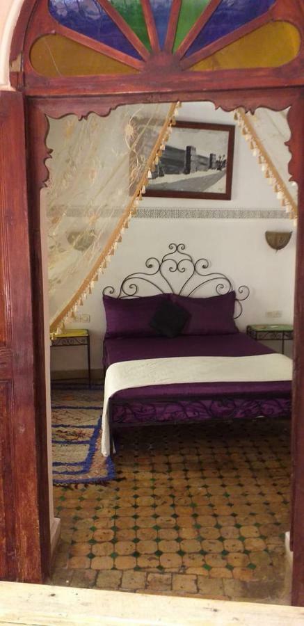 Riad Anass Al Ouali Fez Bagian luar foto